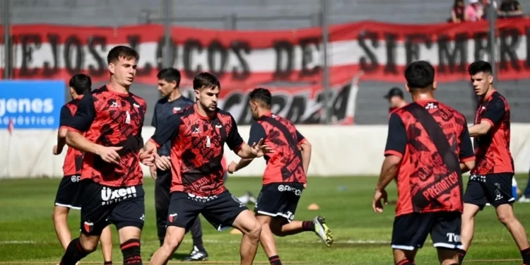 Sorpresivo primer boceto de Medrán pensando en Deportivo Morón