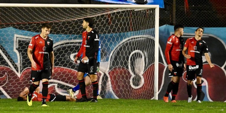 Medrán probó con tres modificaciones para recibir a Estudiantes