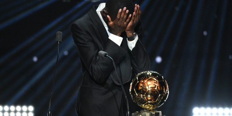 Ousmane Dembélé del PSG gana su primer Balón de Oro
