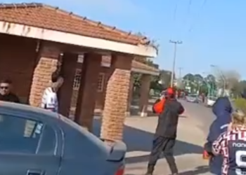 Incidentes en el Predio de Colón: La policía dispersó a hinchas