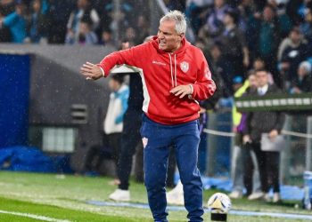 «Lo importante es no confundirnos, no creernos más de lo que somos»