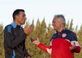 Scaloni destacó lo hecho por Unión ante River y Racing y detalló su charla con Leo Madelón