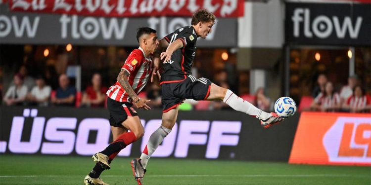 Con la mente en la Libertadores, River visita a Estudiantes