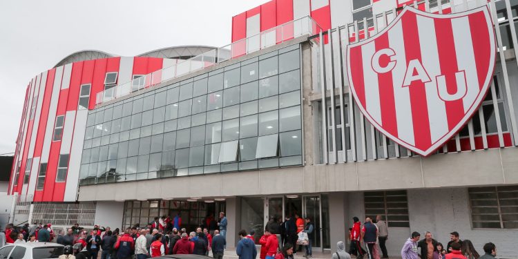 «Siempre Unión» pide reformar el estatuto del club