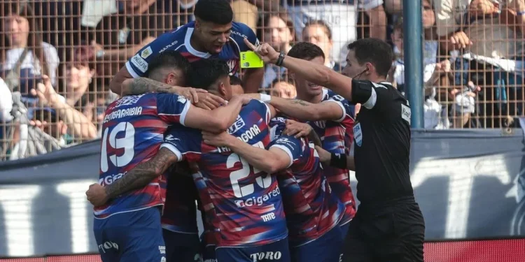 «Este torneo es lindo para quedar en la historia del club»