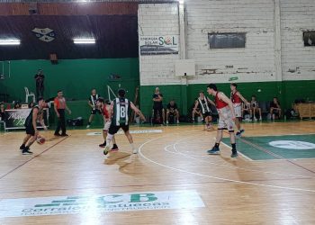 A2: Alumni alcanzó a Regatas Coronda en la cima de la tabla