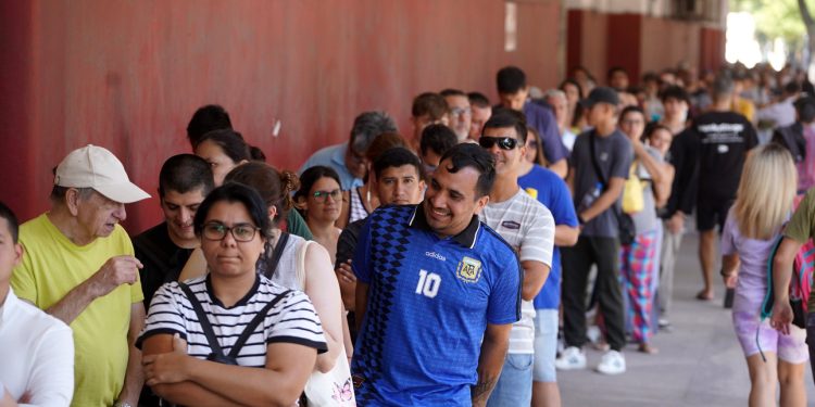 La AFA dio los nuevos precios para las entradas populares