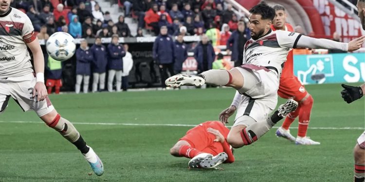 Colón: Cuenta regresiva para impedir la inhibición