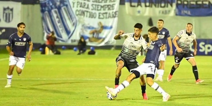 Reducido: Tristán Suarez y Estudiantes no se sacaron ventaja