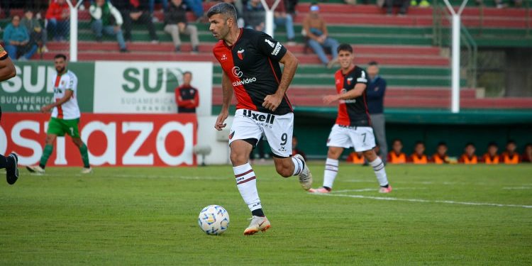 Gigliotti: «Jugadores, entrenadores y dirigentes no estuvimos a la altura»