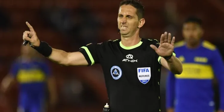 AFA castigó a Nicolás Lamolina por el arbitraje en Barracas-Boca