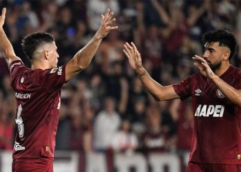 Con la Sudamericana en la cabeza, Lanús enfrenta a un Godoy Cruz urgido de puntos