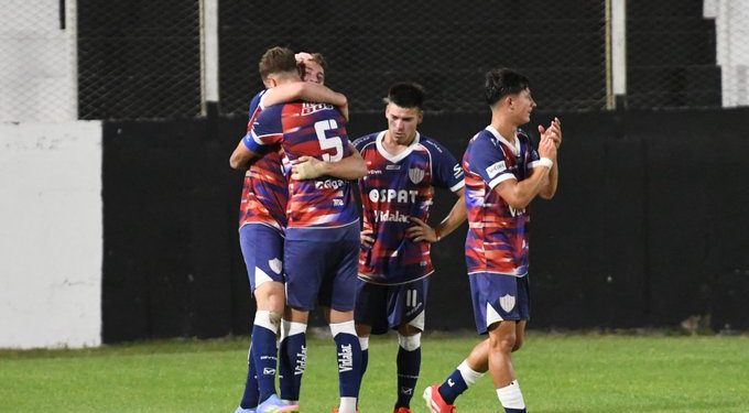 La reserva de Unión goleó en Santiago del Estero