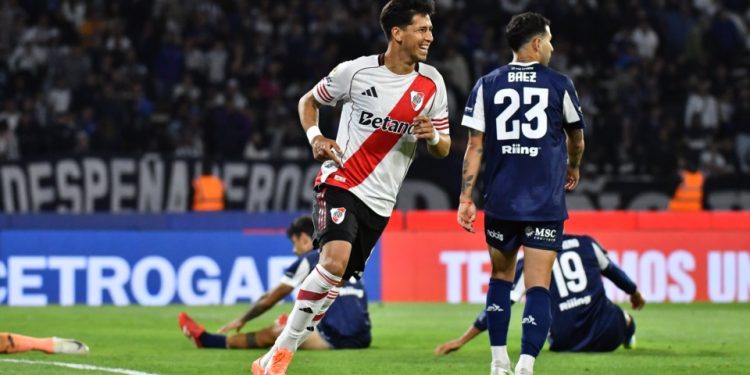 River volvió al triunfo ante Talleres en Córdoba