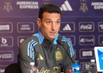 Scaloni mira el Mundial 2026 y tira: “Hay una base y quedan pocos lugares»