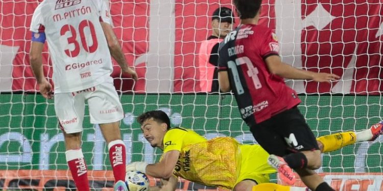 ST: Unión vence 1 a 0 a Newell’s con gol de Colazo