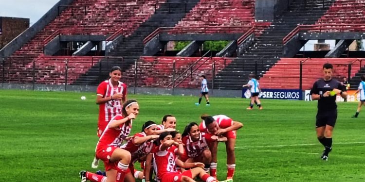 Unión, a un paso de un nuevo título