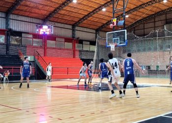 A2: Colón (SF) superó a Regatas Coronda y tendrá ventaja deportiva en semis