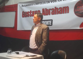 Abraham presentó oficialmente su candidatura a Presidente de Colón