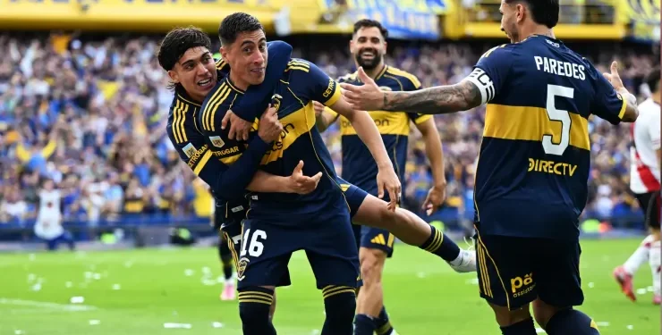 Boca le ganó a River en el Superclásico y superó a Unión en la tabla