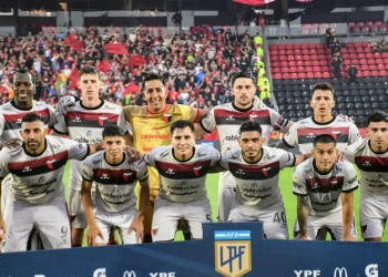 El mejor jugador del Colón que descendió se despidió de su club