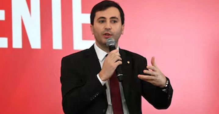 Con apenas 36 años, Di Carlo es el nuevo presidente de River
