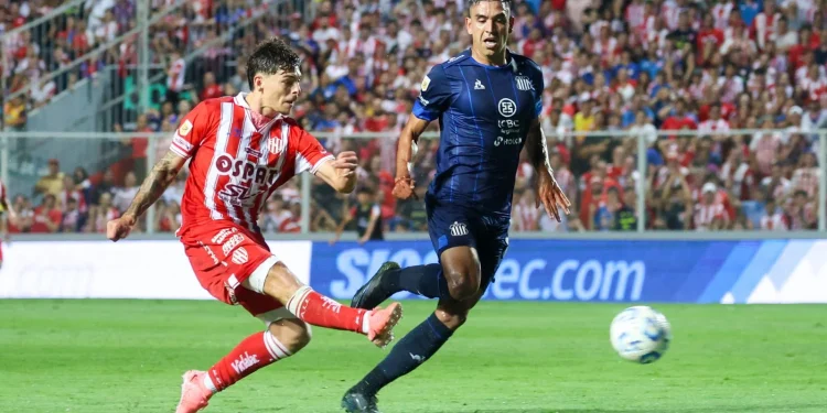 Dómina se va al fútbol español: el monto que recibirá Unión