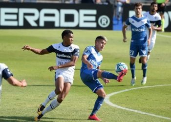 Gimnasia recibe a Vélez buscando asegurar la permanencia