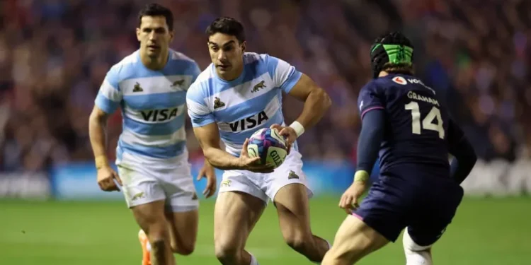 Con una gran remontada, Los Pumas vencieron a Escocia