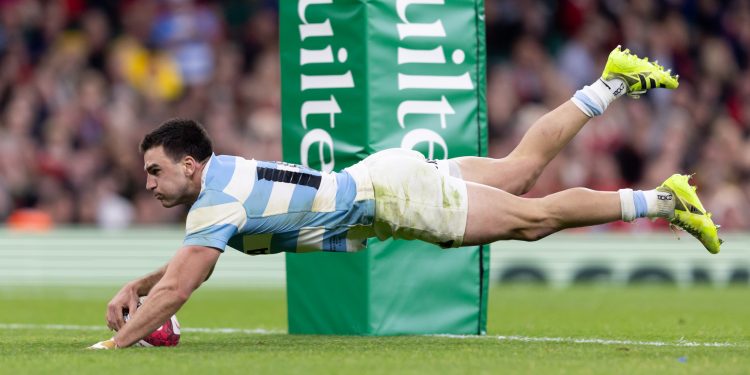 Los Pumas golearon a Gales en Cardiff