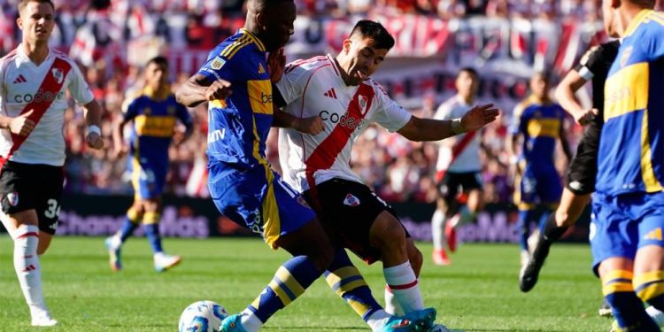 ¿Cómo está el historial entre Boca y River?