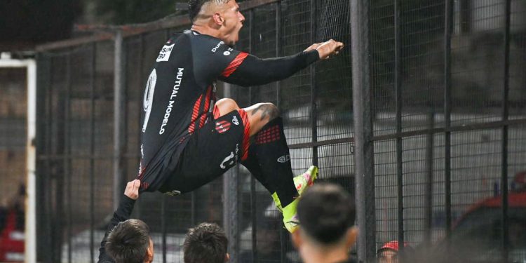 Patronato confirmó la salida de un jugador que busca Colón