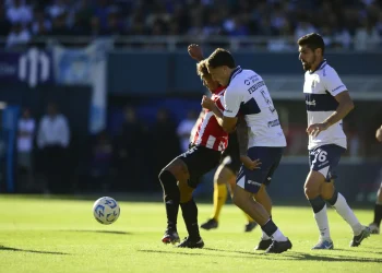 El clásico de La Plata define el segundo finalista: Espera Racing