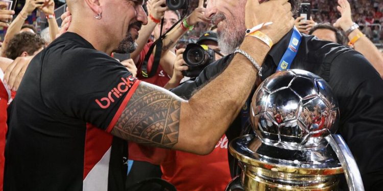 El Barba se queda en Estudiantes de La Plata