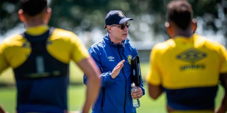 Ariel Holan no seguirá en Rosario Central en 2026