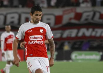 El ex Colón Marcelo Meli quedó libre en su club y busca destino