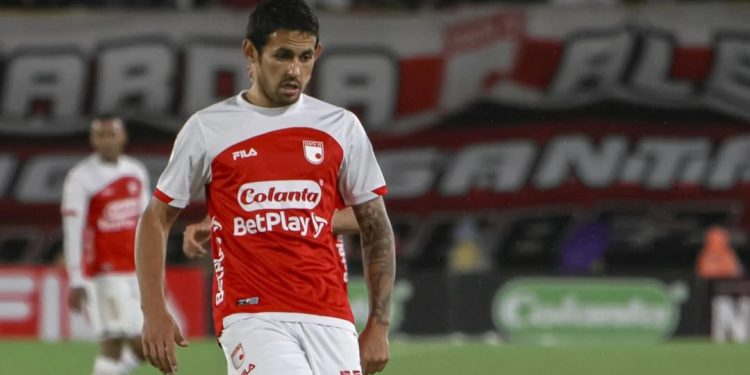 El ex Colón Marcelo Meli quedó libre en su club y busca destino