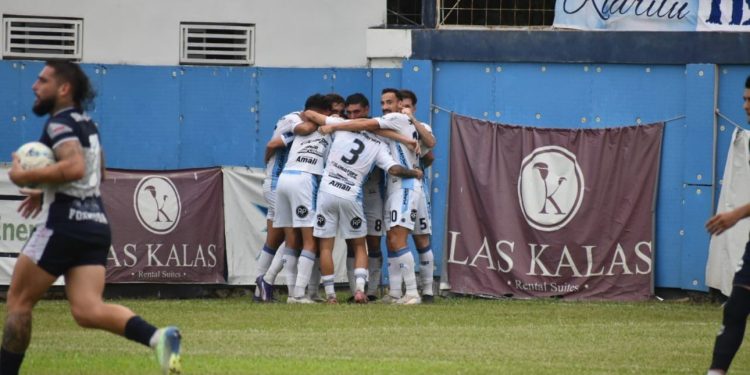 Atlético de Rafaela ganó la primera final en busca del ascenso