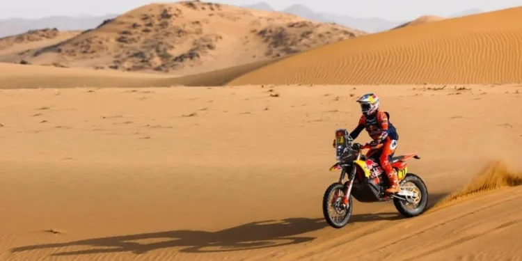 Benavides ganó la etapa 8 y es el nuevo líder del Dakar 2026