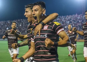 Colón apuntó a un delantero que llega desde Venezuela