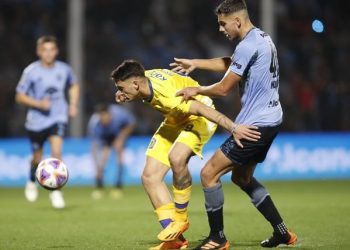 Central, con Almirón como DT, pone primera ante Belgrano