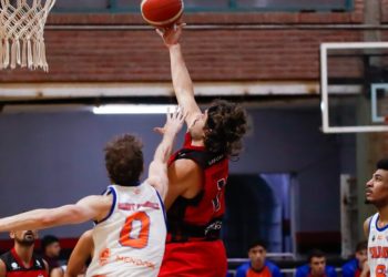 Colón volvió a perder de local y se hunde en la tabla