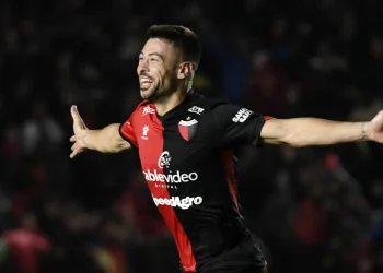 Lértora vuelve a Colón: cuándo llega a Santa Fe y por cuánto tiempo firma