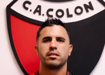 Colón oficializó la llegada de otro de sus refuerzos