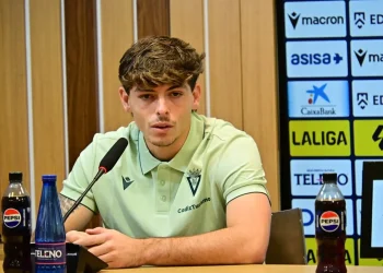 Dómina fue presentado en Cádiz: «Me ilusiona el proyecto»