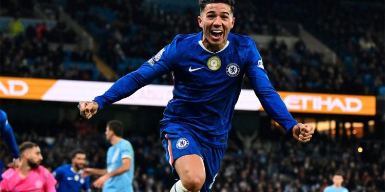 Enzo Fernández está en los planes del dos gigantes europeos