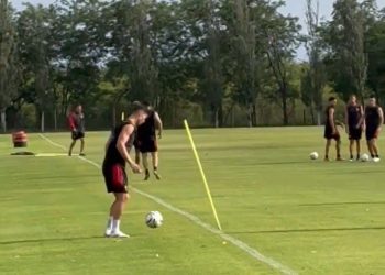 Y un día volvió el campeón a entrenar en Colón