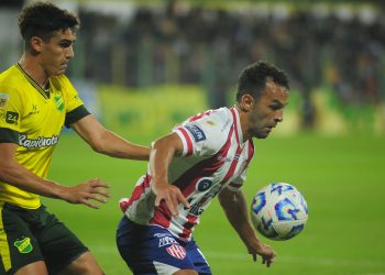 Tras salir de Unión, Gamba podría recalar en un popular equipo del interior