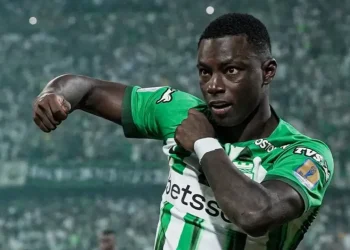 Hinestroza no viene a Boca y jugará en Vasco da Gama