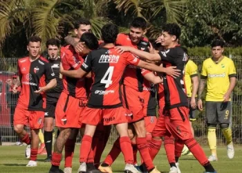 Colón, en el 2026 jugará otra vez en la Liga Profesional